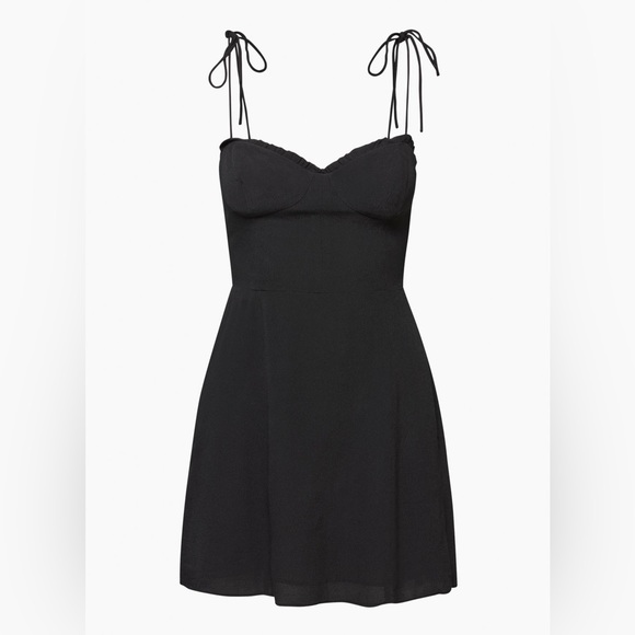 Aritzia Fable Dress in Black - Picture 4 of 8